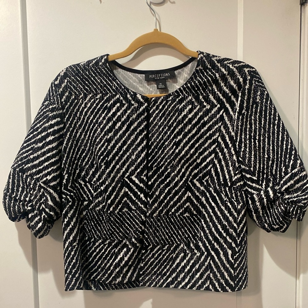 Women’s jacket/ shawl xl